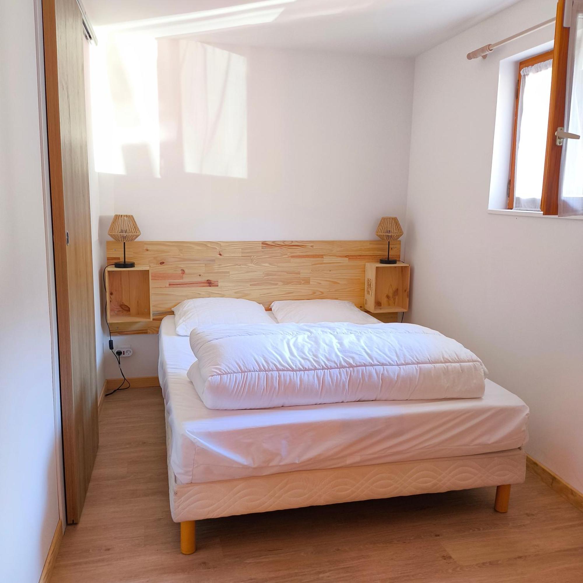 T2 Tout Confort Avec Balcon Au Calme Entre Lac Et Montagne Brizon Zewnętrze zdjęcie